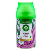 Купить освежитель воздуха автоматический 250 мл аэрозоль шелк и лилия сменный баллон "air wick" в Москве